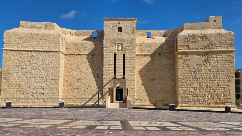 Historischer Wehrturm an der Bucht von Marsaskala: Der St Thomas Tower