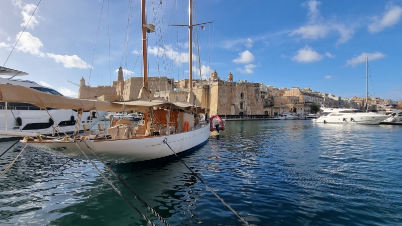 Josanne Mifsud Pikutzki Solo Ausstellung In Senglea VALLETTA DAS 