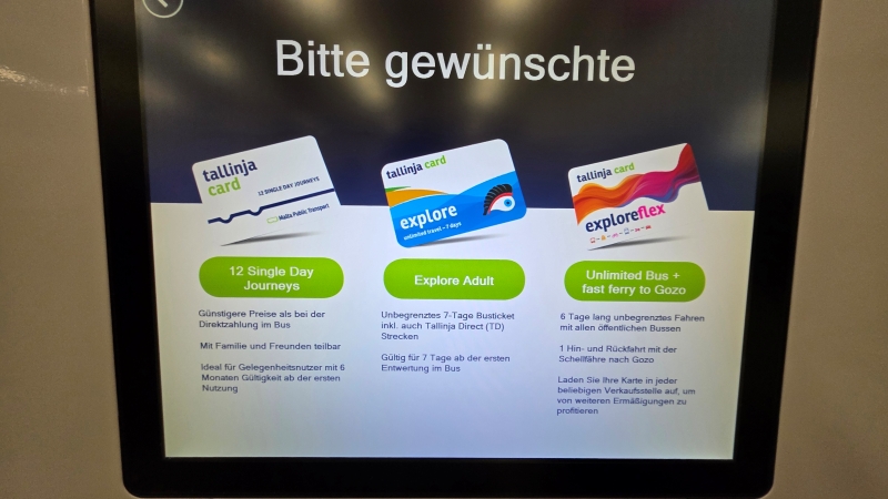 Der Automat erklärt die wichtigsten Features der Tallinja Cards für Vielnutzer auch auf Deutsch. Foto: © Valletta | Das Journal / BSF